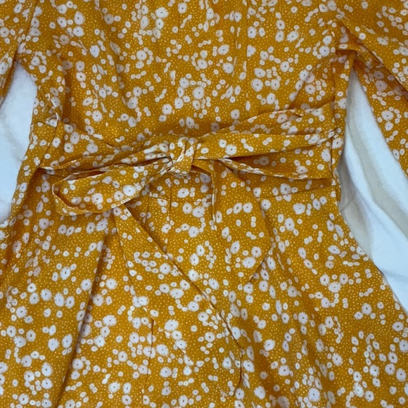 SHEIN Orange Flower Summer Dress | Size M | Bow | Mini Dress | Light Dress - Picture 5 of 6